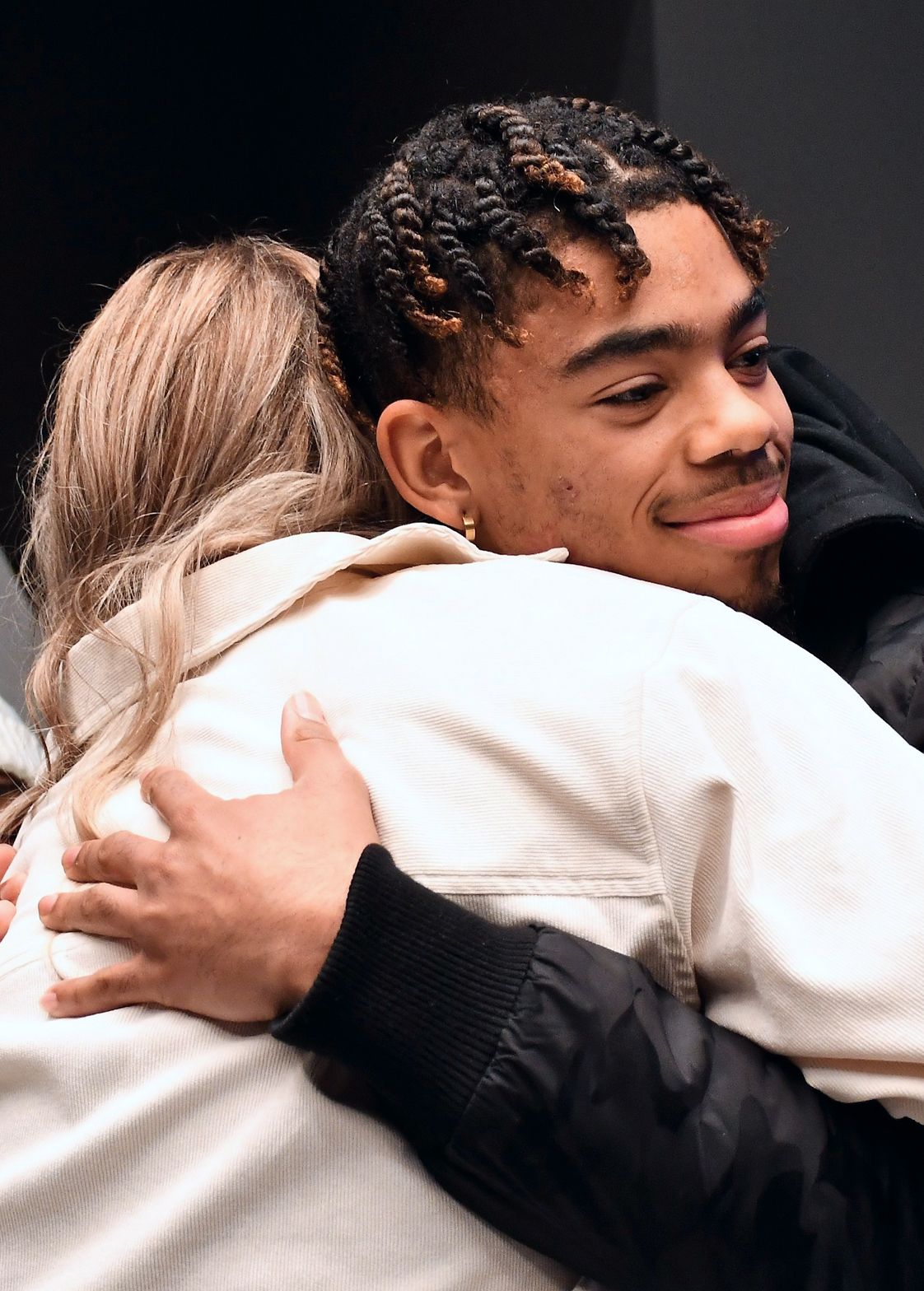 hug